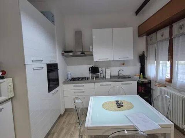 Villa Indipendente in vendita a Baia Flaminia, Marche