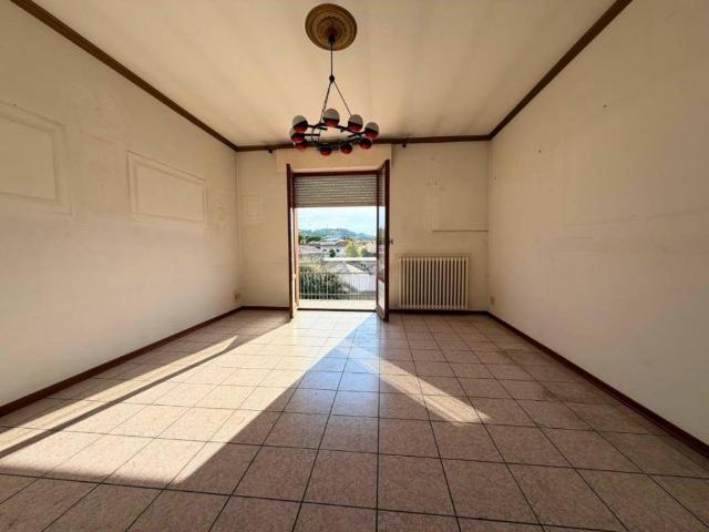 Villa Indipendente in vendita a Calcinari, Pesaro