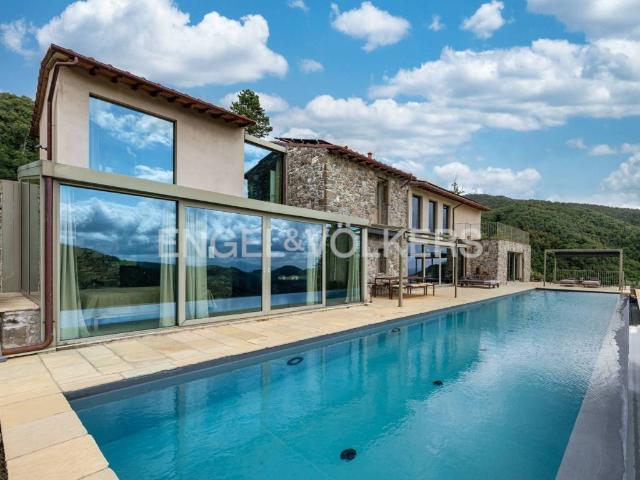 Villa Indipendente in vendita a Unione dei comuni Media Valle del Serchio, Pescaglia