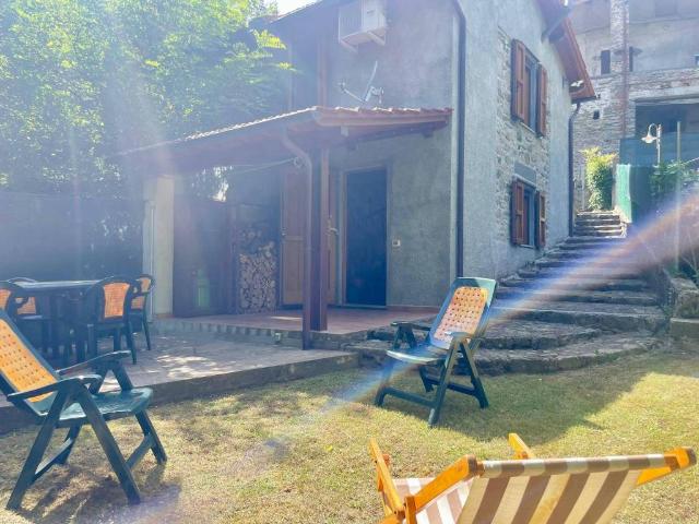 Villa Indipendente in vendita a Unione dei comuni Media Valle del Serchio, Pescaglia