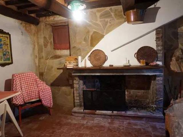 Villa Indipendente in vendita a Unione dei comuni Media Valle del Serchio, Pescaglia