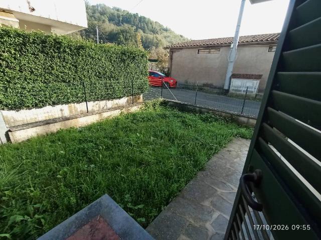 Villa Indipendente in vendita a Monsagrati, Pescaglia