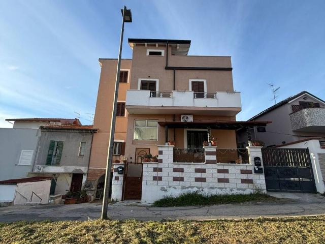 Villa Indipendente in vendita a Pescara, Abruzzo