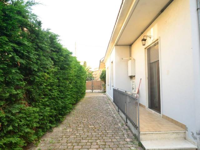Villa Indipendente in vendita a Pescara, Abruzzo