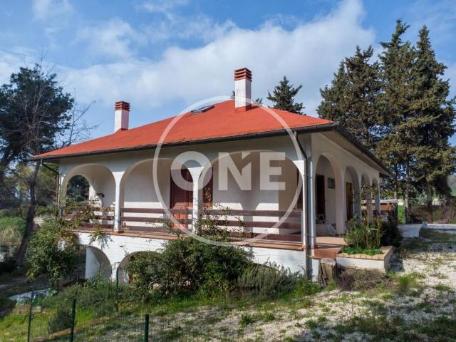 Villa Indipendente in vendita a San Silvestro, Pescara