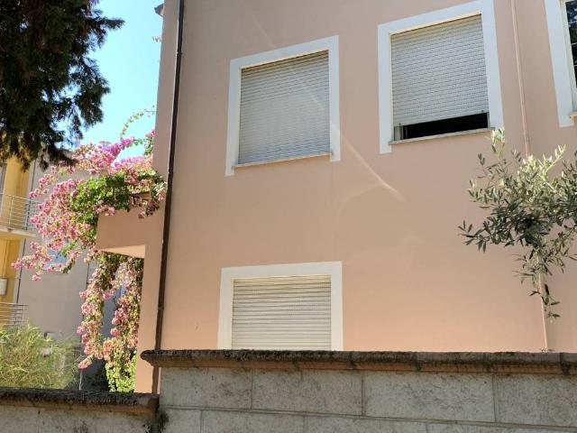 Villa Indipendente in vendita a Pescara Colli, Pescara