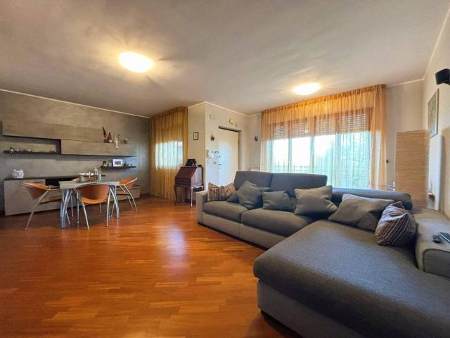 Villa Indipendente in vendita a Pescara Colli, Pescara