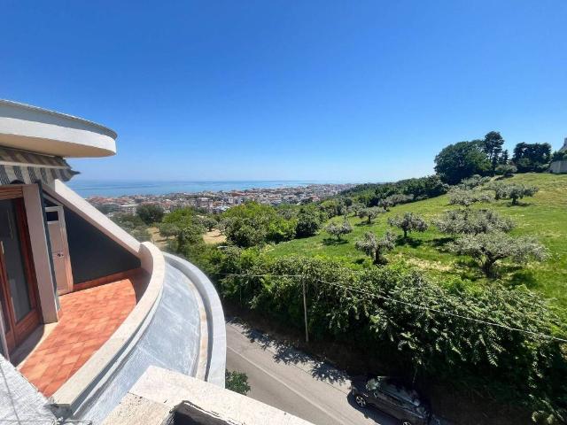 Villa Indipendente in vendita a Pescara Colli, Pescara