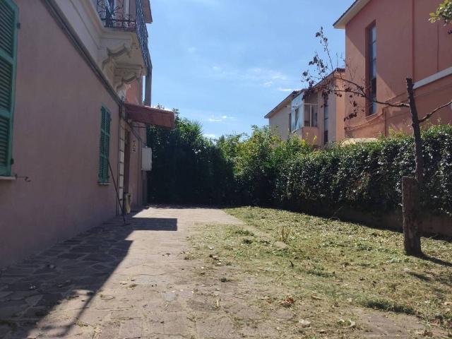 Villa Indipendente in vendita a Rancitelli, Pescara