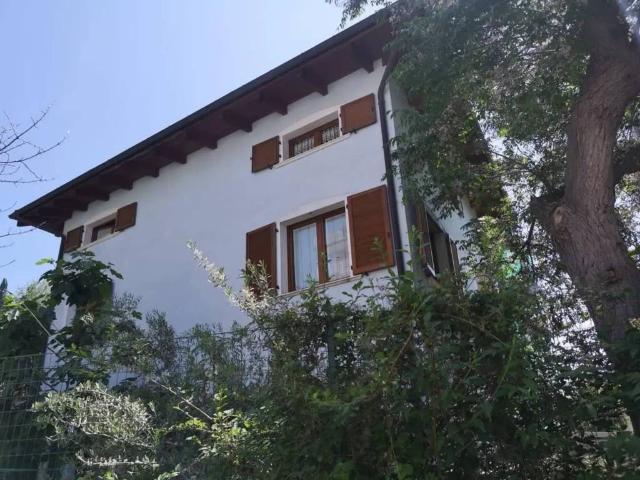Villa Indipendente in vendita a Pescara Colli, Pescara