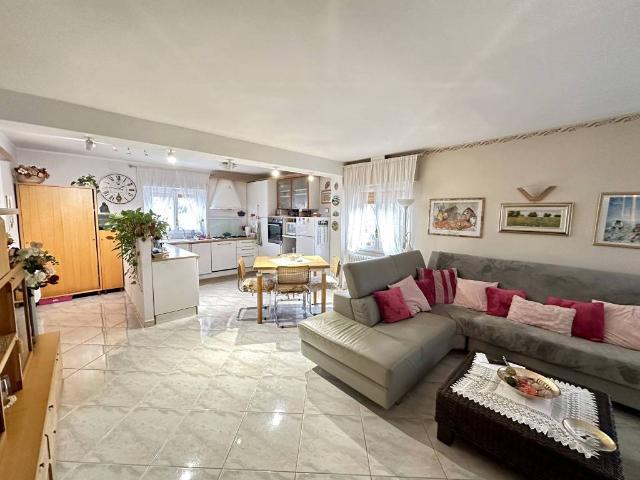 Villa Indipendente in vendita a Zanni, Pescara