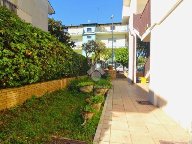 Villa Indipendente in vendita a Pescara Colli, Pescara