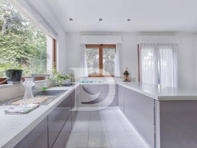 Villa Indipendente in vendita a Pescara Colli, Pescara