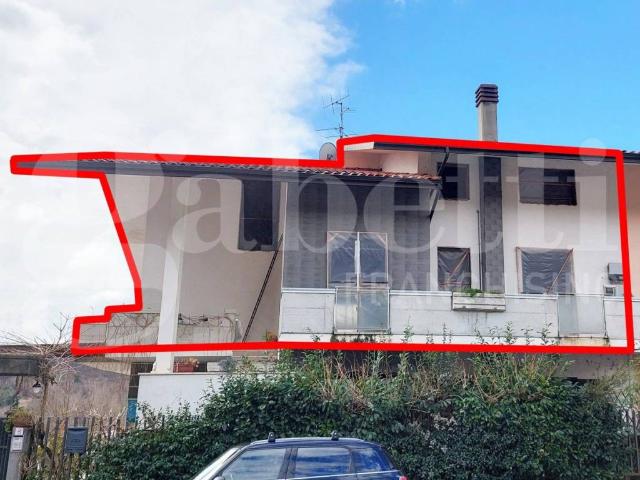 Villa Indipendente in vendita a Pesche, Molise