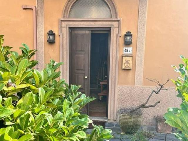 Villa Indipendente in vendita a Bettola, Peschiera Borromeo