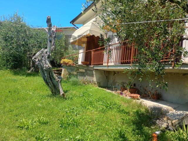 Villa Indipendente in vendita a Collecchio, Uzzano E Castello