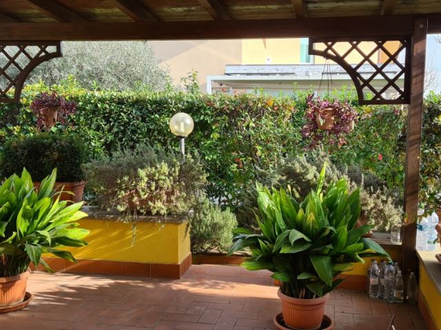 Villa Indipendente in vendita a Uzzano E Castello, Pistoia