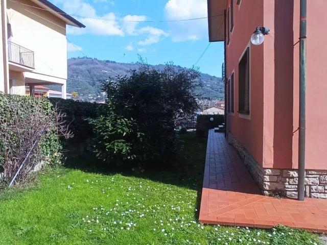 Villa Indipendente in vendita a Collecchio, Uzzano E Castello