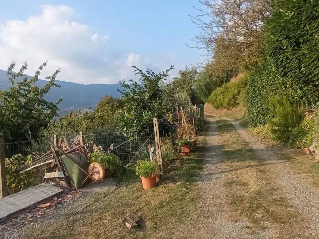 Villa Indipendente in vendita a San Lorenzo a Cerreto, Uzzano E Castello