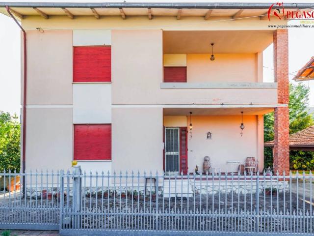 Villa Indipendente in vendita a Ricciano, Uzzano E Castello
