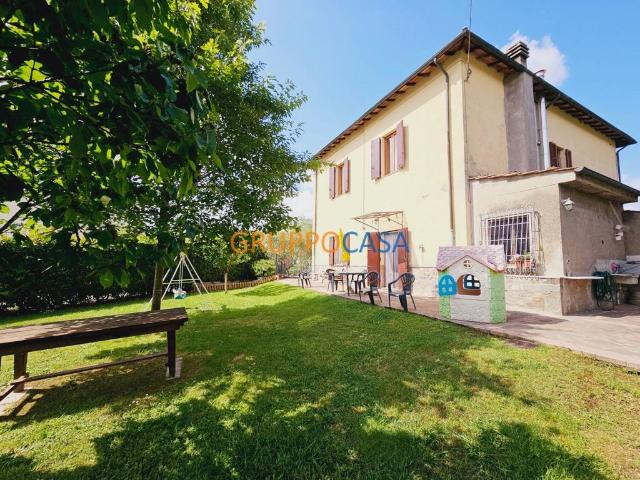 Villa Indipendente in vendita a Uzzano E Castello, Pistoia
