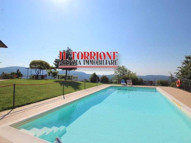 Villa Indipendente in vendita a Uzzano E Castello, Pistoia