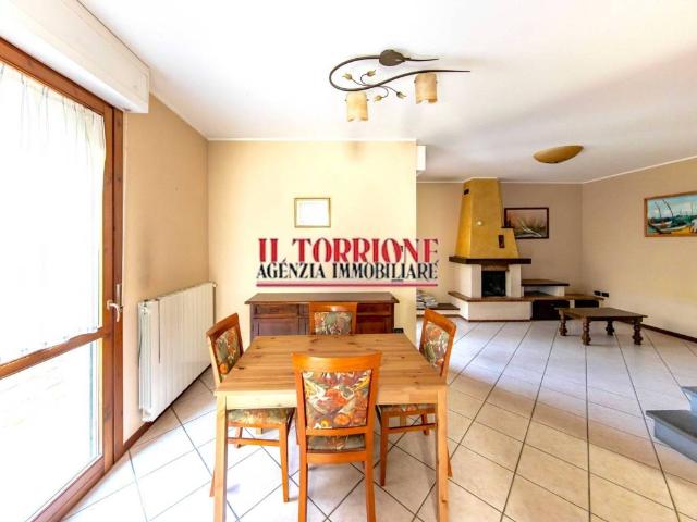 Villa Indipendente in vendita a Uzzano E Castello, Pistoia