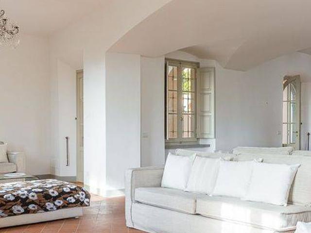 Villa Indipendente in vendita a Collecchio, Uzzano E Castello