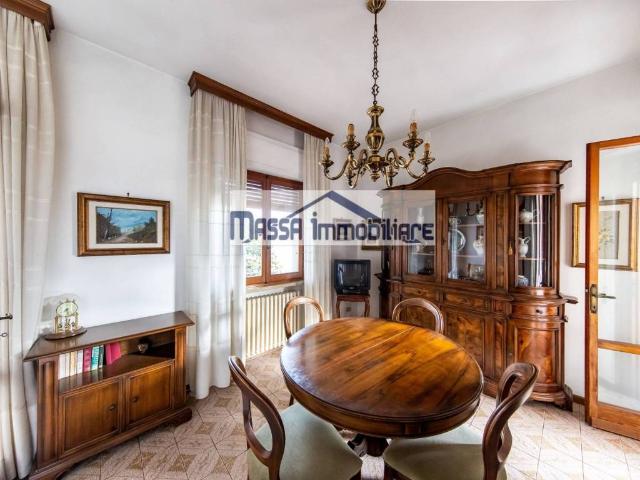Villa Indipendente in vendita a Ricciano, Uzzano E Castello