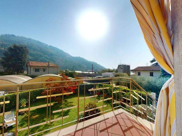 Villa Indipendente in vendita a San Lorenzo a Cerreto, Uzzano E Castello