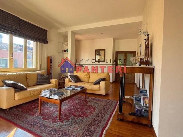 Villa Indipendente in vendita a Uzzano E Castello, Pistoia