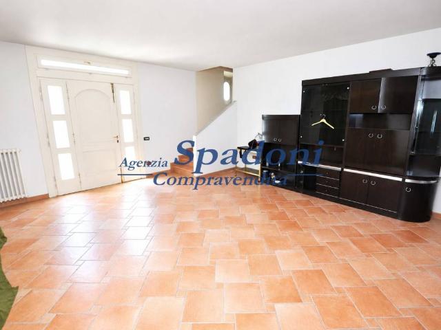 Villa Indipendente in vendita a Uzzano E Castello, Toscana