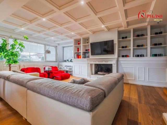 Villa Indipendente in vendita a Alberghi, Uzzano E Castello