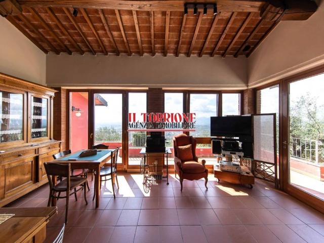 Villa Indipendente in vendita a Santa Margherita, Uzzano E Castello