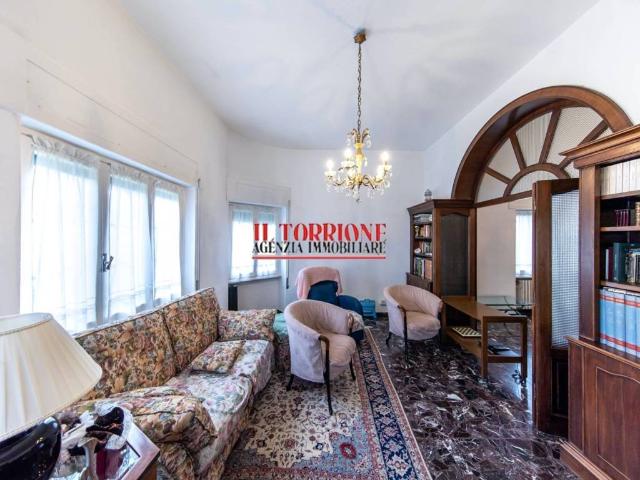 Villa Indipendente in vendita a Collecchio, Uzzano E Castello