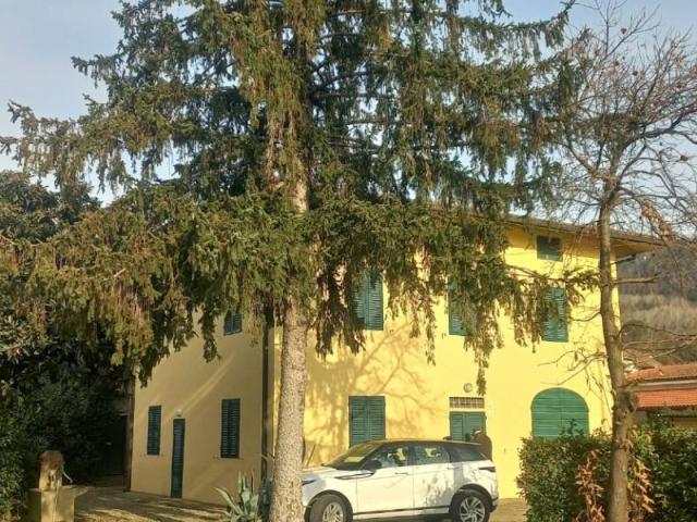 Villa Indipendente in vendita a Uzzano E Castello, Toscana