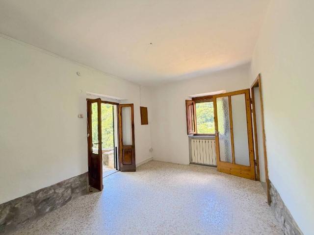 Villa Indipendente in vendita a Ponte di Sorana, Uzzano E Castello