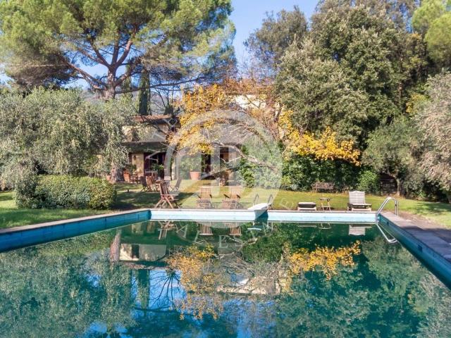Villa Indipendente in vendita a Uzzano E Castello, Toscana