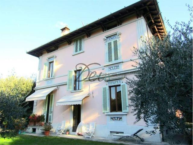 Villa Indipendente in vendita a Ponte all'Abate, Pescia