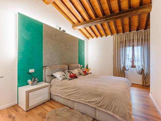 Villa Indipendente in vendita a Uzzano E Castello, Pistoia