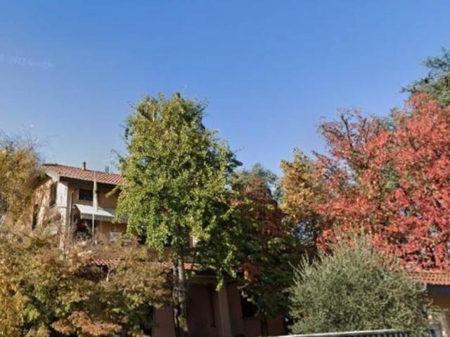 Villa Indipendente in vendita a Pessano Con Bornago, Lombardia
