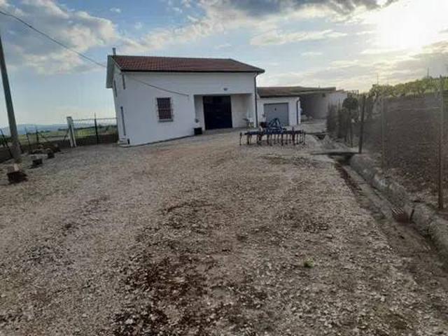 Villa Indipendente in vendita a Petacciato, Molise