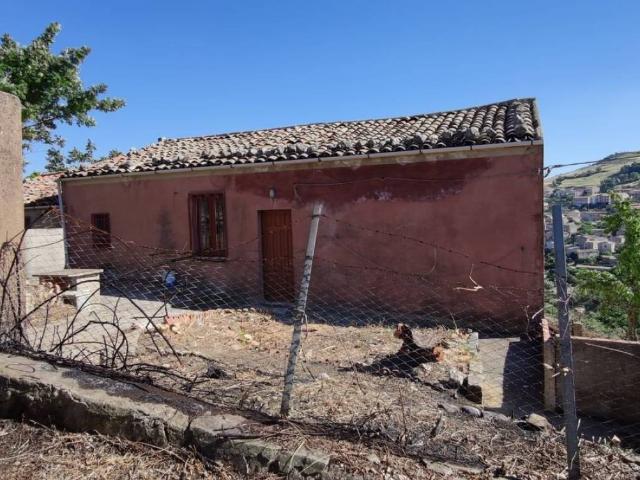 Villa Indipendente in vendita a Petralia Soprana, Sicilia
