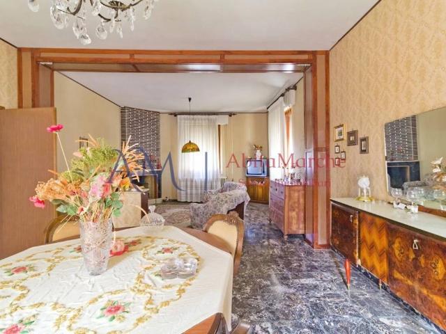 Villa Indipendente in vendita a Marche, Fermo