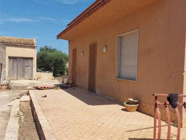 Villa Indipendente in vendita a Baglio, Petrosino