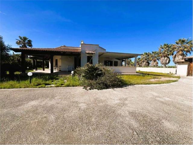 Villa Indipendente in vendita a Savalla, Petrosino