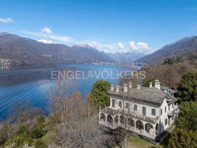Villa Indipendente in vendita a Piemonte, Novara