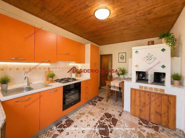 Villa Indipendente in vendita a Pettineo, Sicilia