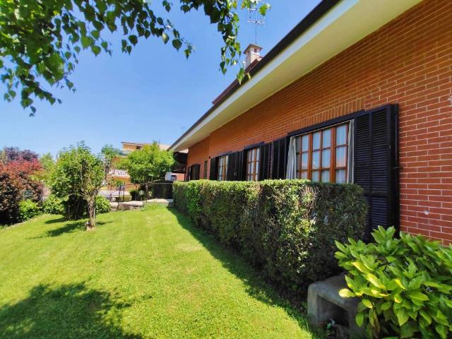 Villa Indipendente in vendita a Piemonte, Cuneo