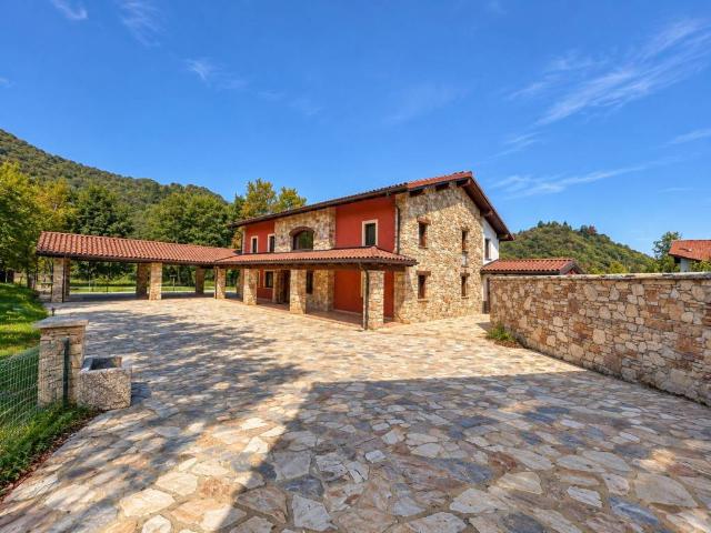 Villa Indipendente in vendita a Tetto Invalido, Peveragno
